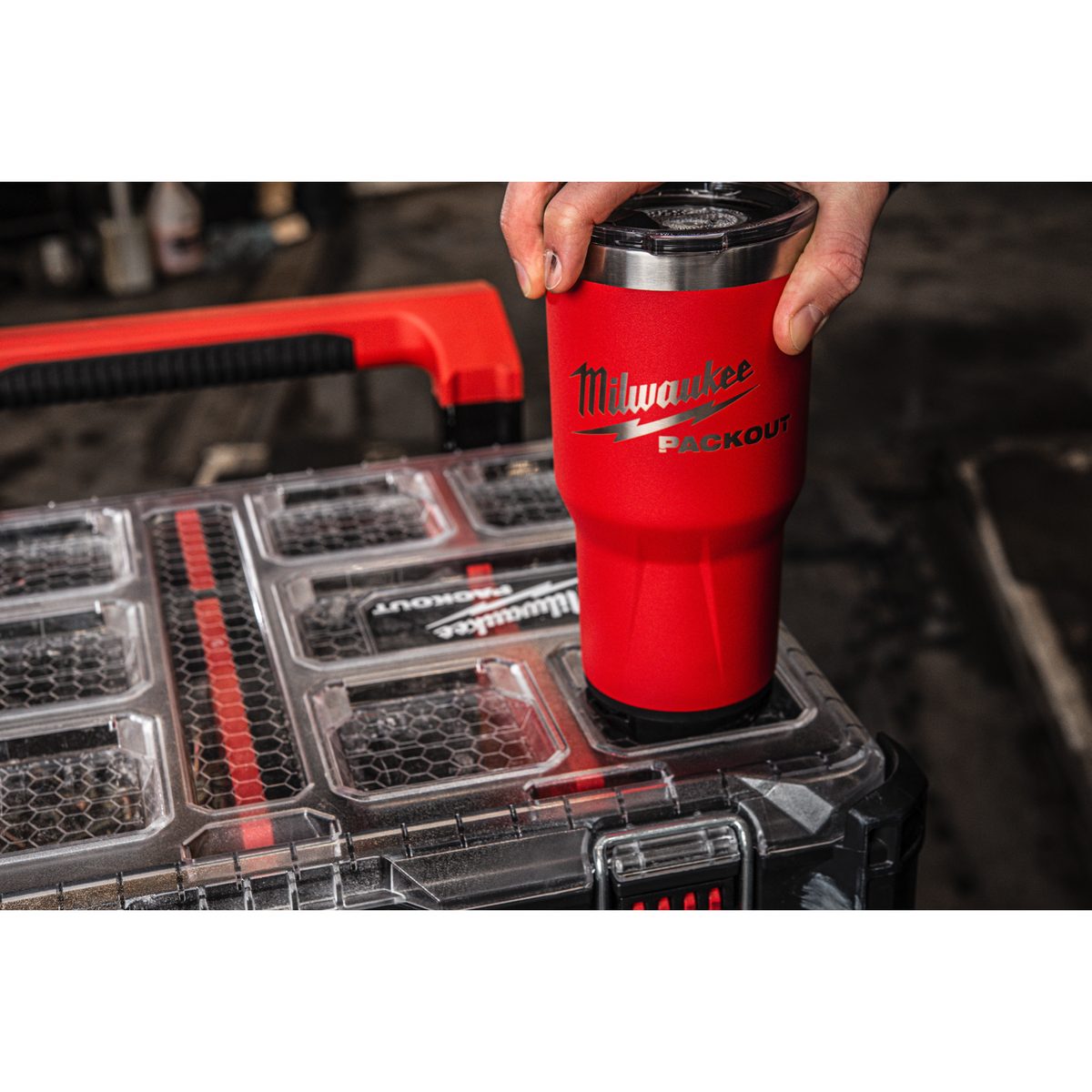 Milwaukee PACKOUT HRNEK 591 ml - 1ks