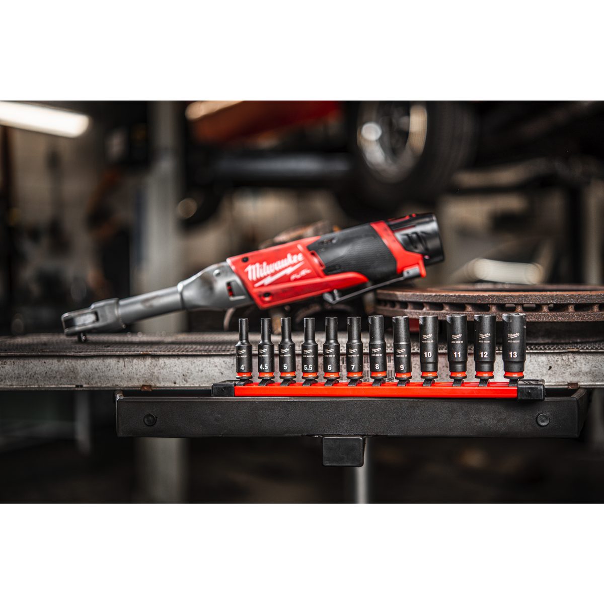 Milwaukee Sada průmyslových hlavic Shockwave 1/4" dlouhé - 12ks