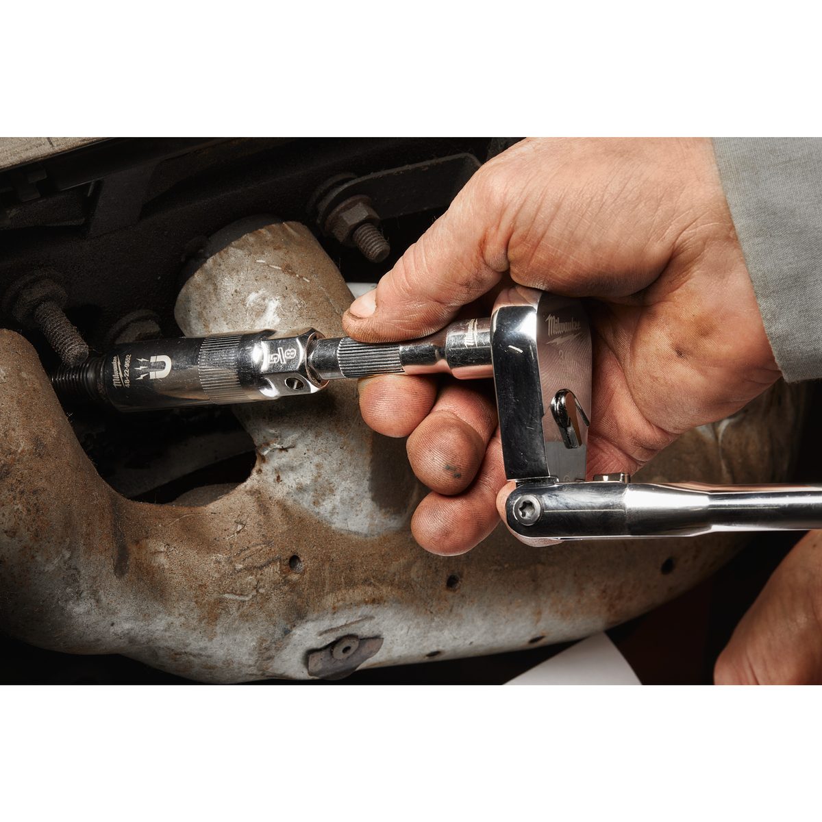 Milwaukee 3/8" klíč na svíčky 16mm