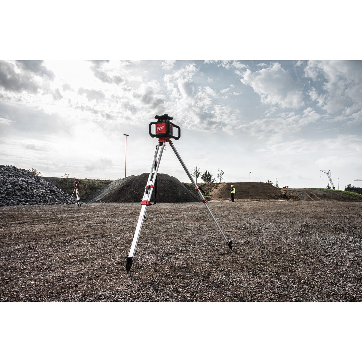 Milwaukee 1,6 m laserový stativ
