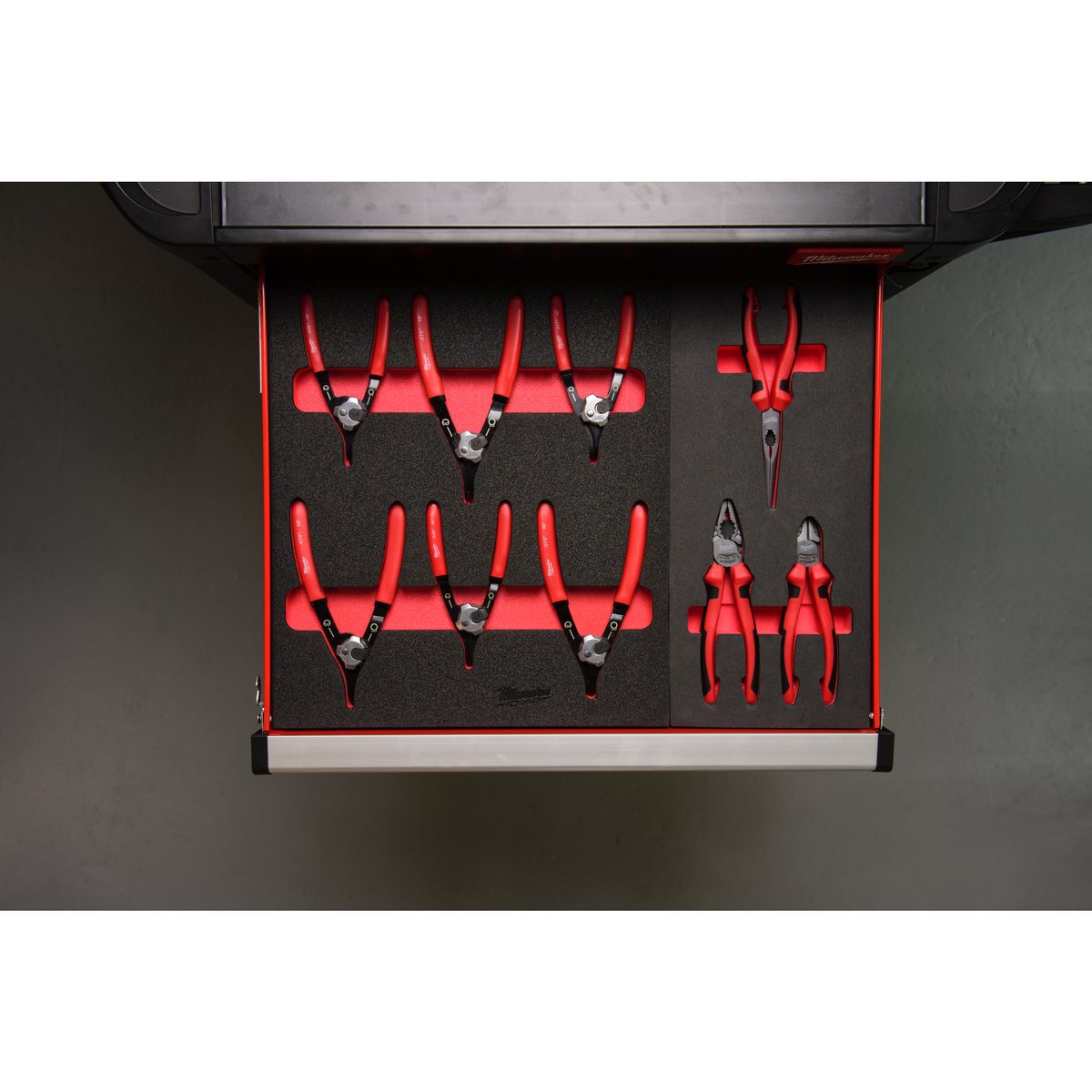 Milwaukee Pěnová vložka 3ks kleště - kombinované 180mm, boční štípací 160mm, pro jemnou mechaniku 205mm