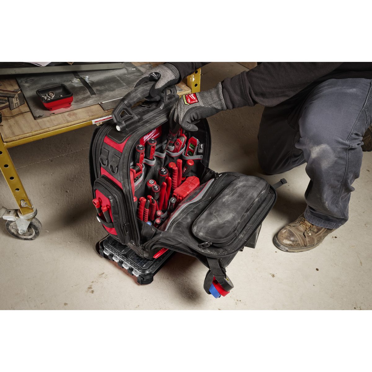 Milwaukee PACKOUT strukturovaný batoh