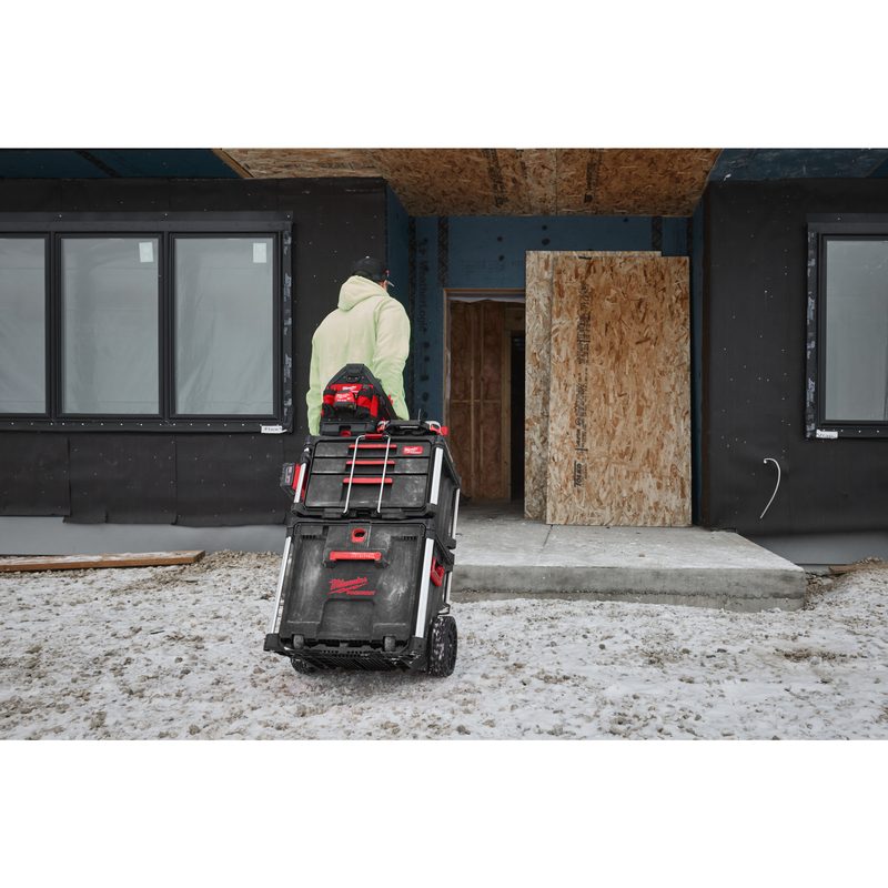Milwaukee PACKOUT Zásuvkový box na kolečkách