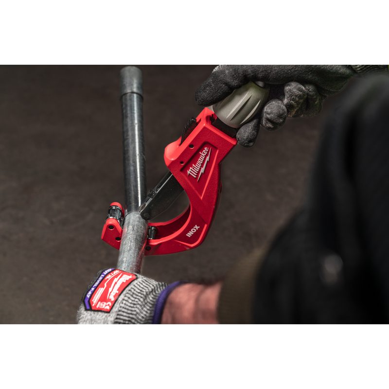 Milwaukee Constant Swing Inox Tubing Cutter 29mm