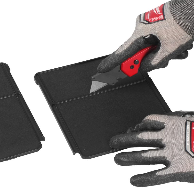 Milwaukee PACKOUT Kompaktní přepravka s přepážkami – 220 × 240 × 390 mm