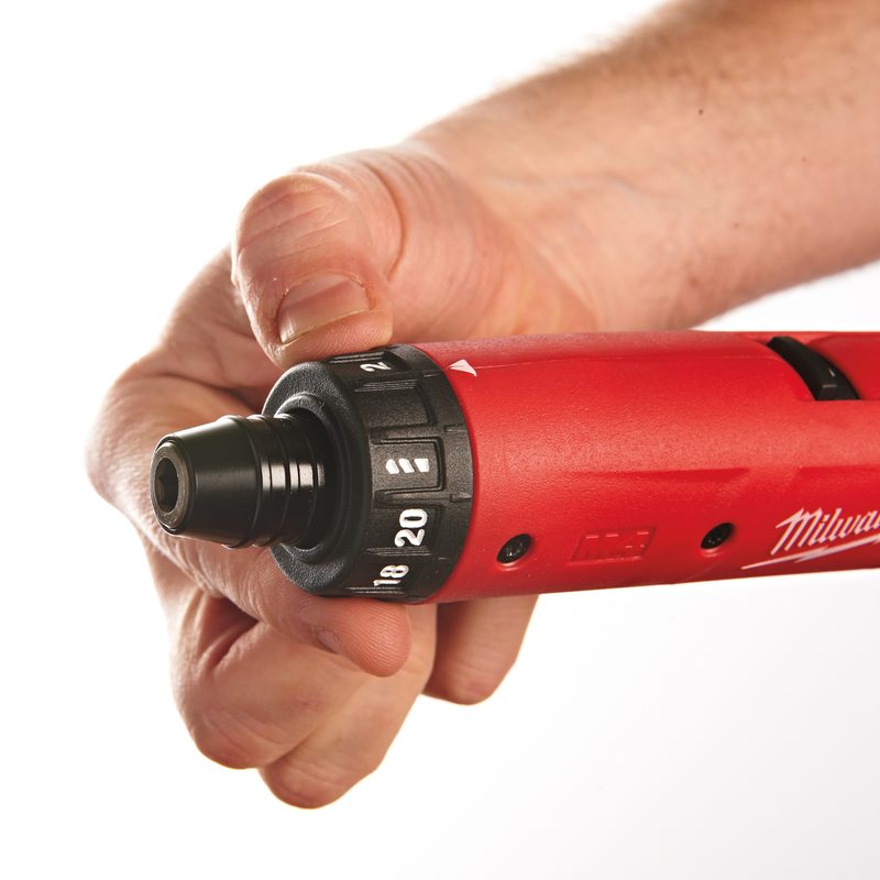 Milwaukee M4D-202BM4 vrtačka/šroubovák