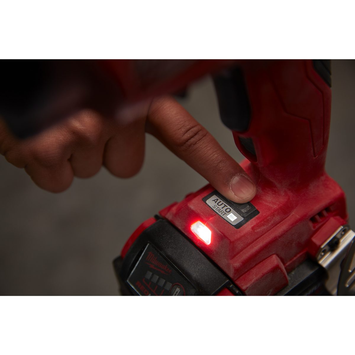 Milwaukee M18 FSGC-202X Aku šroubovák na sádrokarton