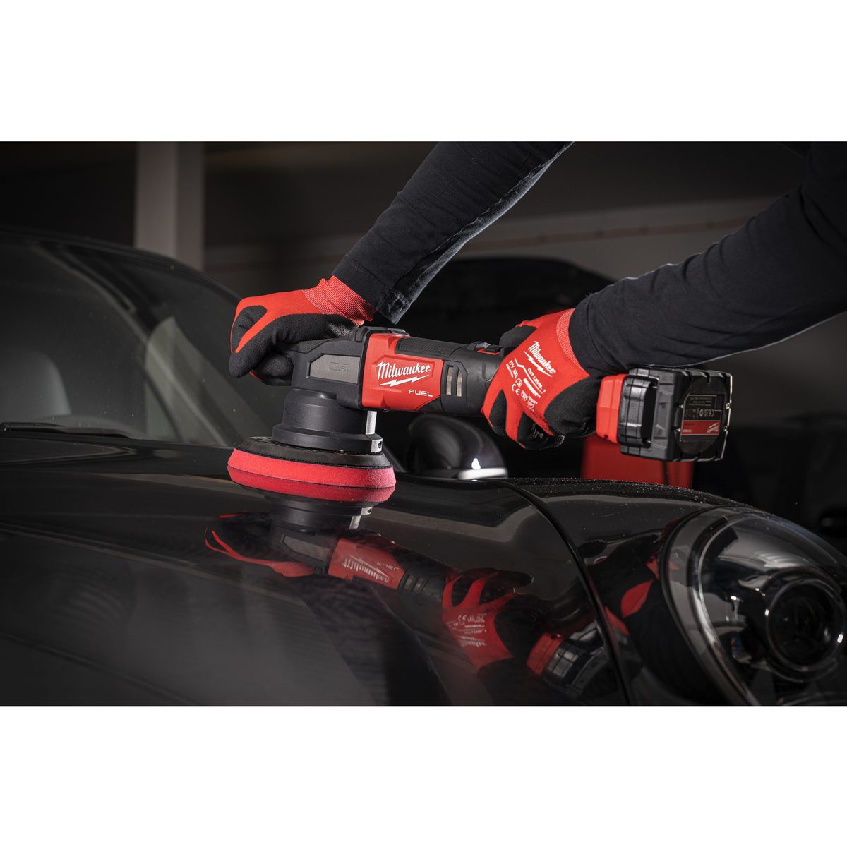 Milwaukee M18 FROP21-0X excentrická leštička se zdvihem 21 mm