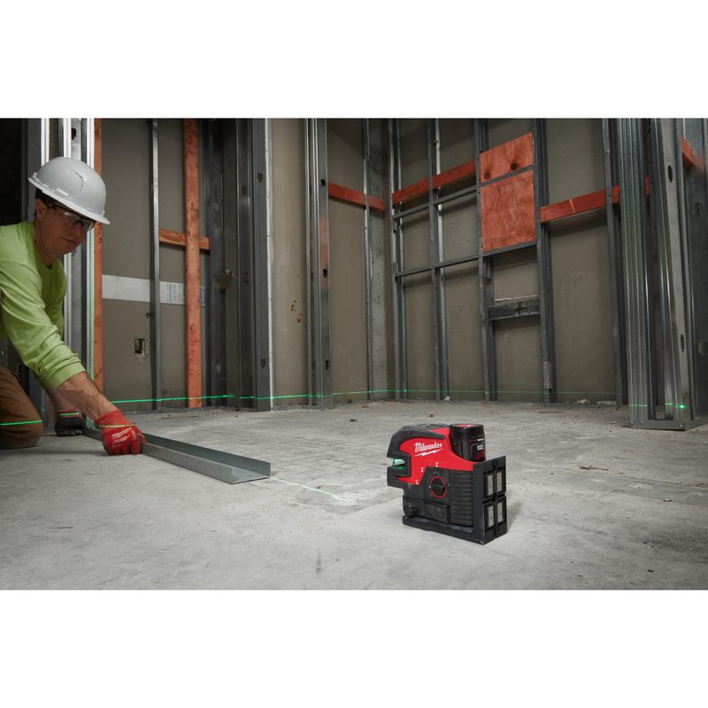 Milwaukee M12 CLL4P-301C CROSS LINE 4P. LASER