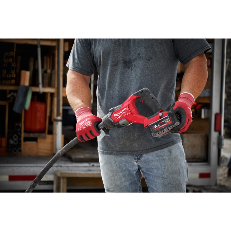 Milwaukee M18 FUEL FCVN12-0 Aku jehlový ponorný vibrátor na beton s kabelem 1,2 m