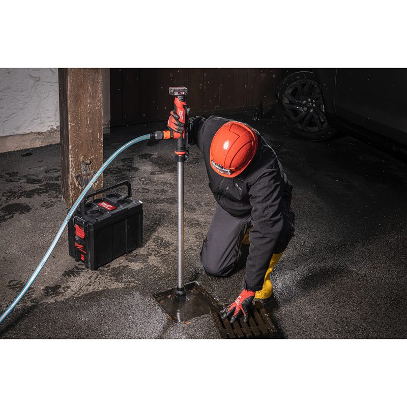 Milwaukee M12 BSWP-0 HYDROPASS Tyčové aku vodní kalové čerpadlo