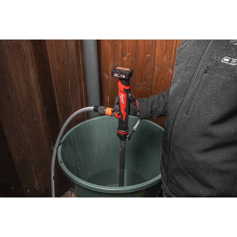 Milwaukee M12 BSWP-601 HYDROPASS Tyčové aku vodní kalové čerpadlo