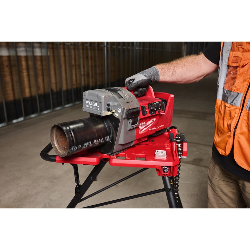 Milwaukee M18 FRGRO114-0C Drážkovací aku stroj - Kapacita (DN) 32-100 - Victaulic