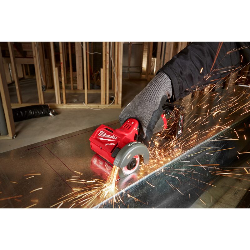 Milwaukee M12 FPP2G2-402X FUEL set nářadí