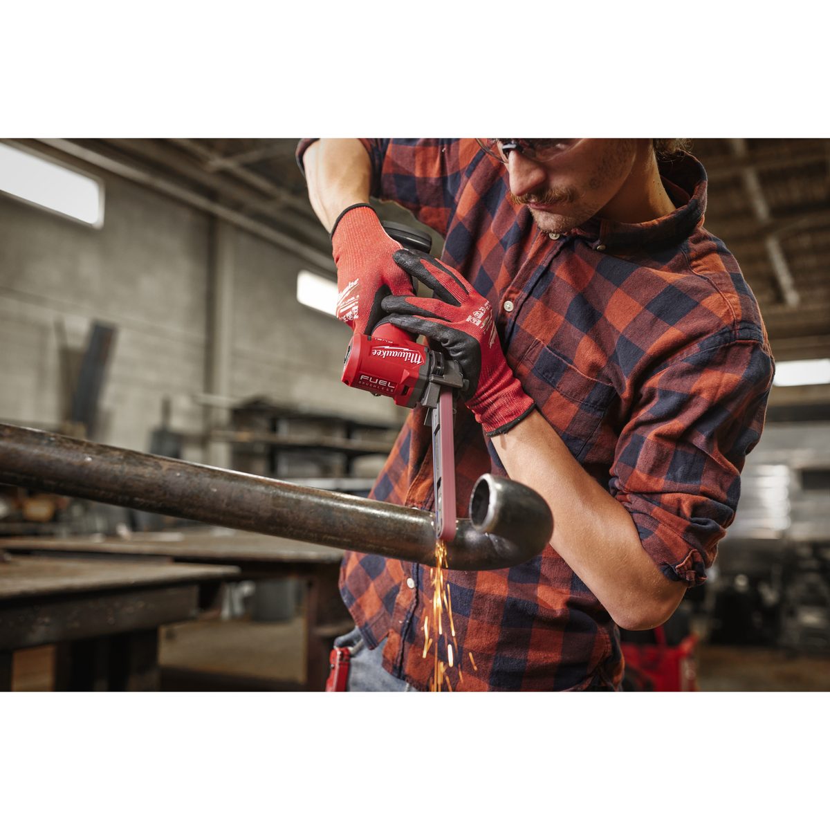 Milwaukee M12 FBFL13-0 Pásová pilníková bruska - 13 mm