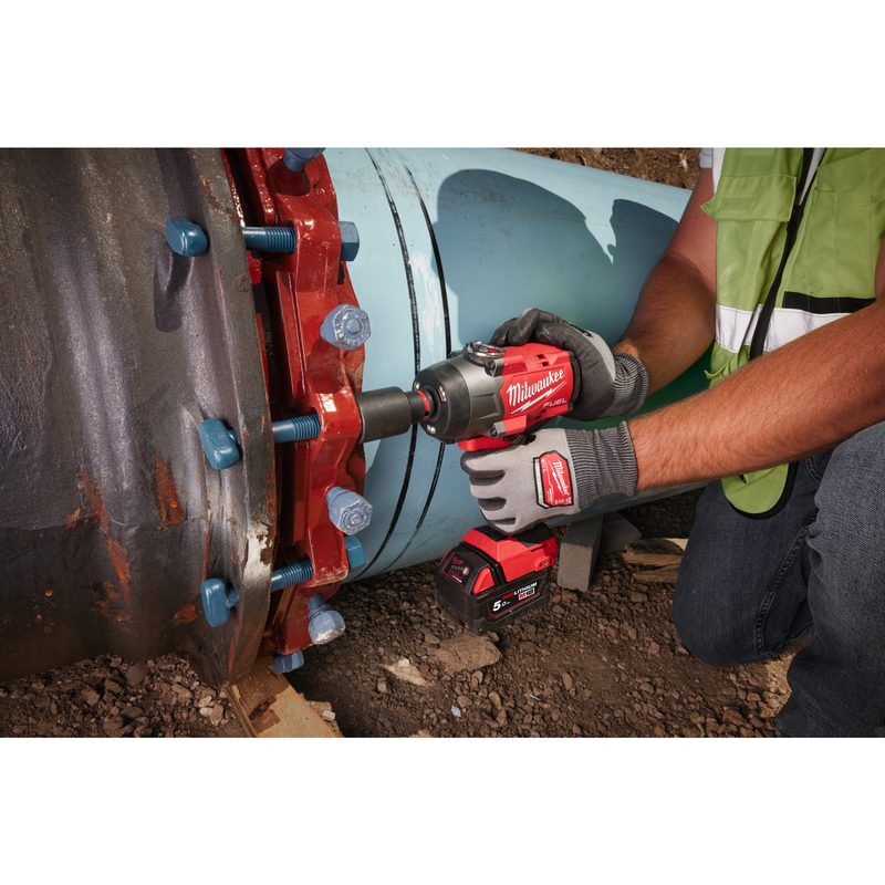 Milwaukee M18 FHIW2P12-502X 1/2˝ rázový utahovák s aretačním čepem