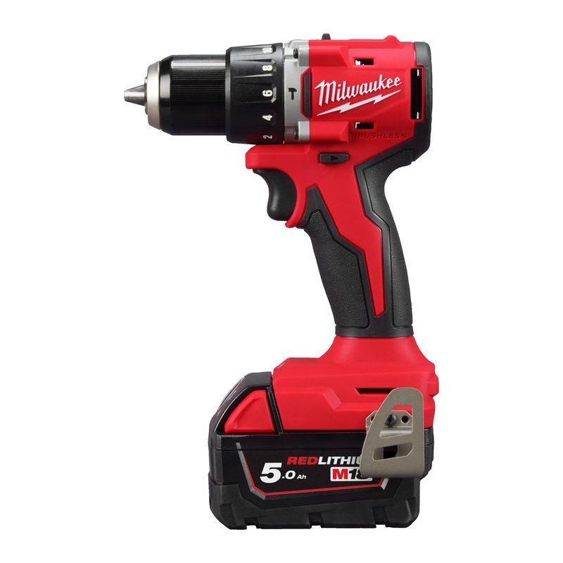 Milwaukee M18 BLPDRC-502C kompaktní bezuhlíková příklepová vrtačka