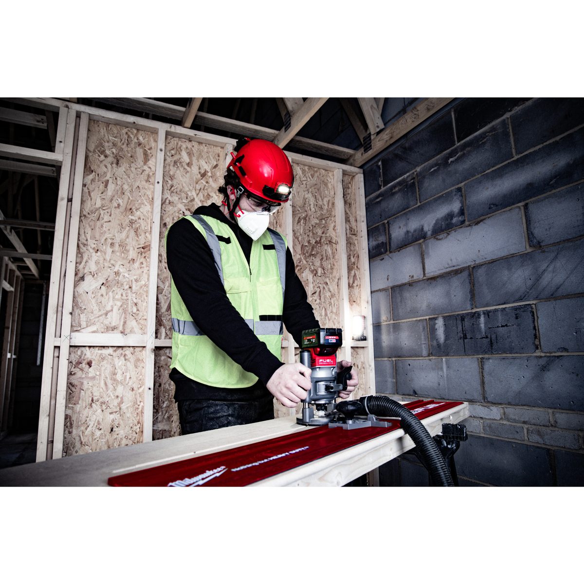 Milwaukee M18 FR12KIT-0P FUEL frézka 12 mm - Packout kufr