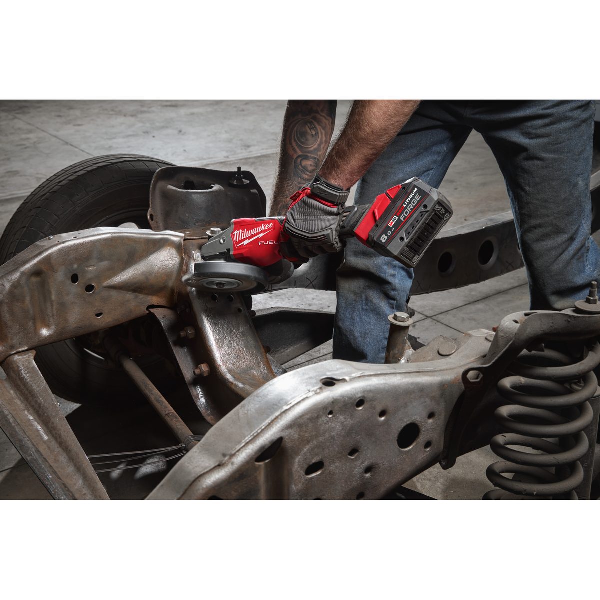 Milwaukee M18 FHSAG125XPDB2-802X Vysoce výkonná bruska s kolébkovým spínačem - průměr 125