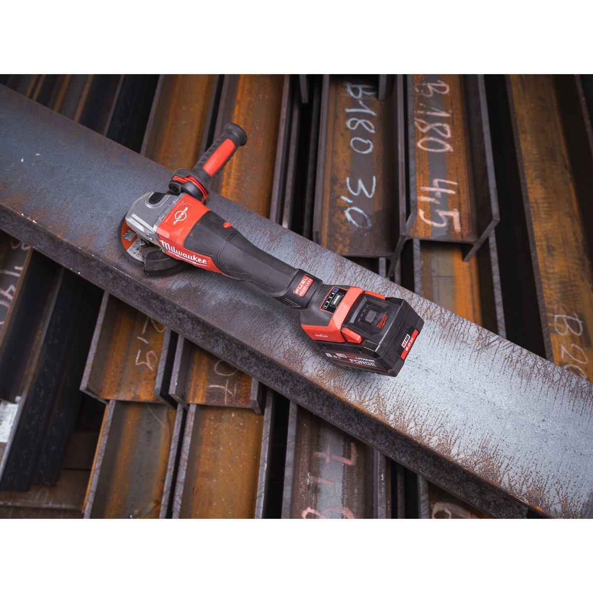 Milwaukee M18 FHSAGO125VXPDB2-0X Vysoce výkonná bruska s variabilními otáčkami a ONE KEY - průměr 125