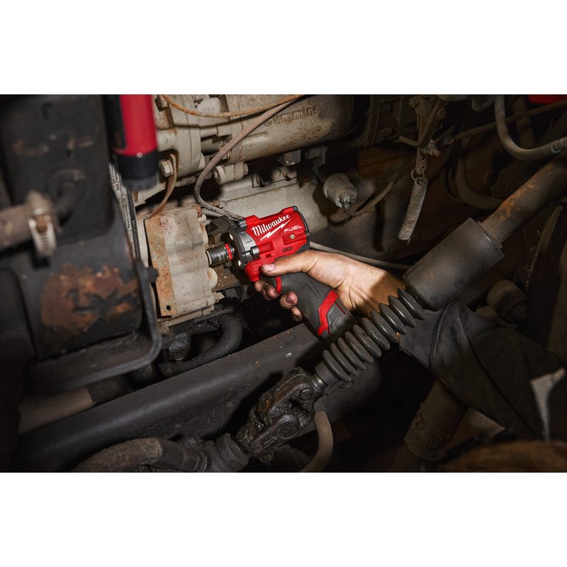 Milwaukee M12 FCIWF38G3-0 3/8 rázový utahovák poj. kroužek - 746Nm