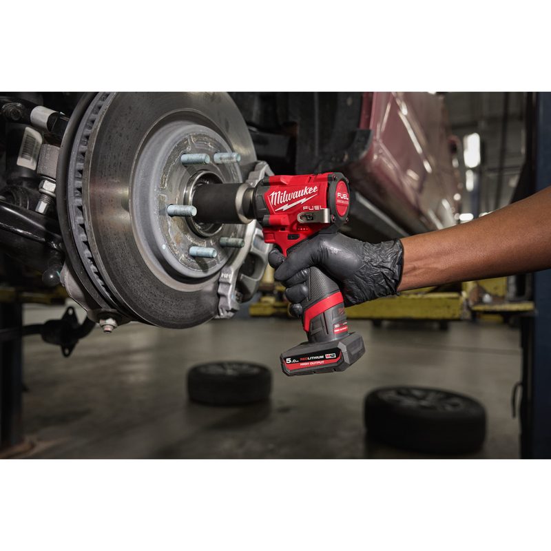 Milwaukee M12 FCIWF38G3-0 3/8 rázový utahovák poj. kroužek - 746Nm