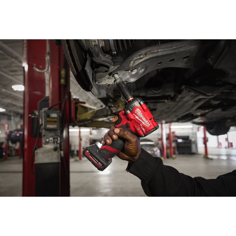 Milwaukee M12 FCIWF38G3-0 3/8 rázový utahovák poj. kroužek - 746Nm