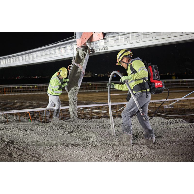Milwaukee MXF CVHF-0 FUEL vysokofrekvenční vibrátor na beton