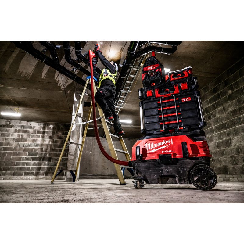 Milwaukee M18 ONEF2VC34M-0 AC/DC Packout - 34L. Třída M (VACLINK)