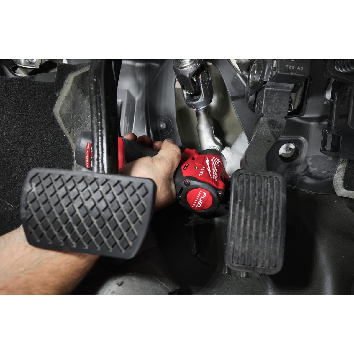 Milwaukee M12 FSCIWF14-252X Subkompaktní rázový utahovák 1/4 - 136 Nm