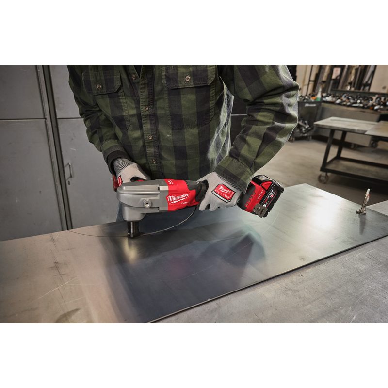 Milwaukee M18 FNB35-502X Prostřihovač plechu – 3,5 mm