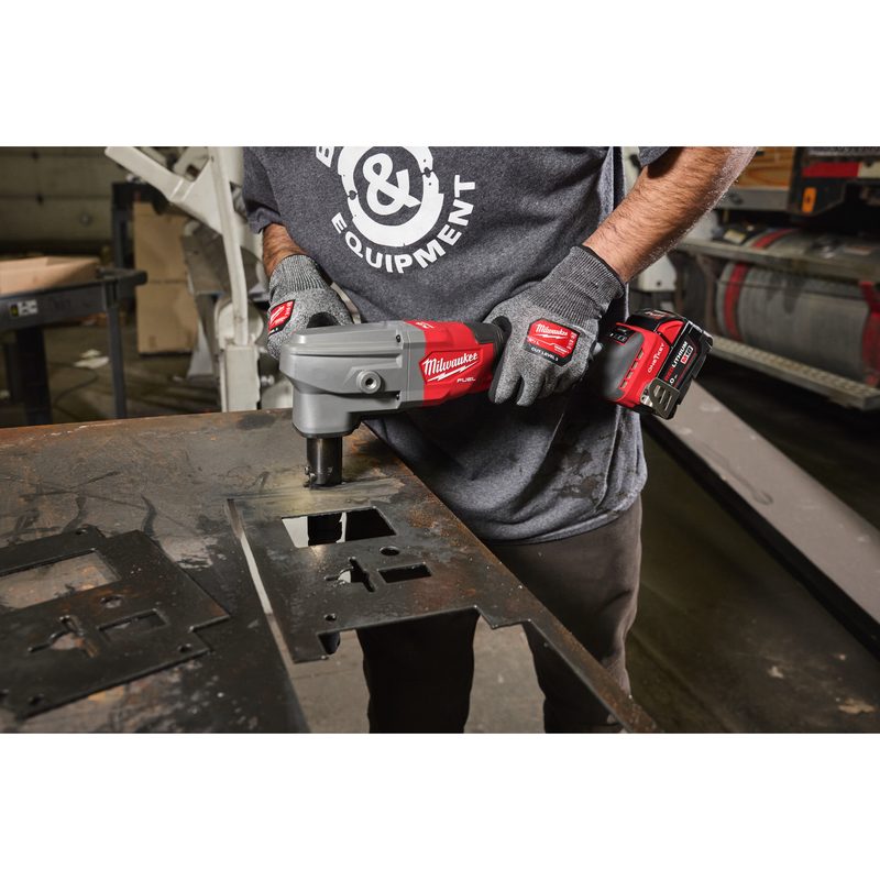 Milwaukee M18 FNB35-502X Prostřihovač plechu – 3,5 mm