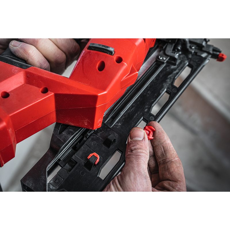 Milwaukee M18 FN16GA-0 dokončovací hřebíkovačka 16 GA 2-režimová
