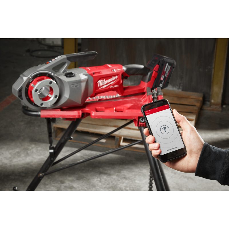 Milwaukee M18 FPT114-802CA 1 1/4˝ závitořez