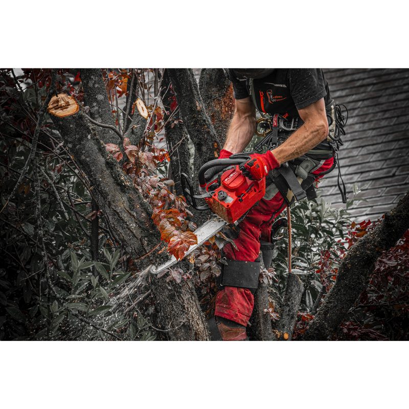 Milwaukee M18 FTHCHS30-802 řetězová pila s horní rukojetí 30CM