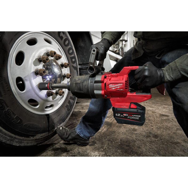 Milwaukee M18 ONEFHIWF1D-121C 1˝ rázový utahovák