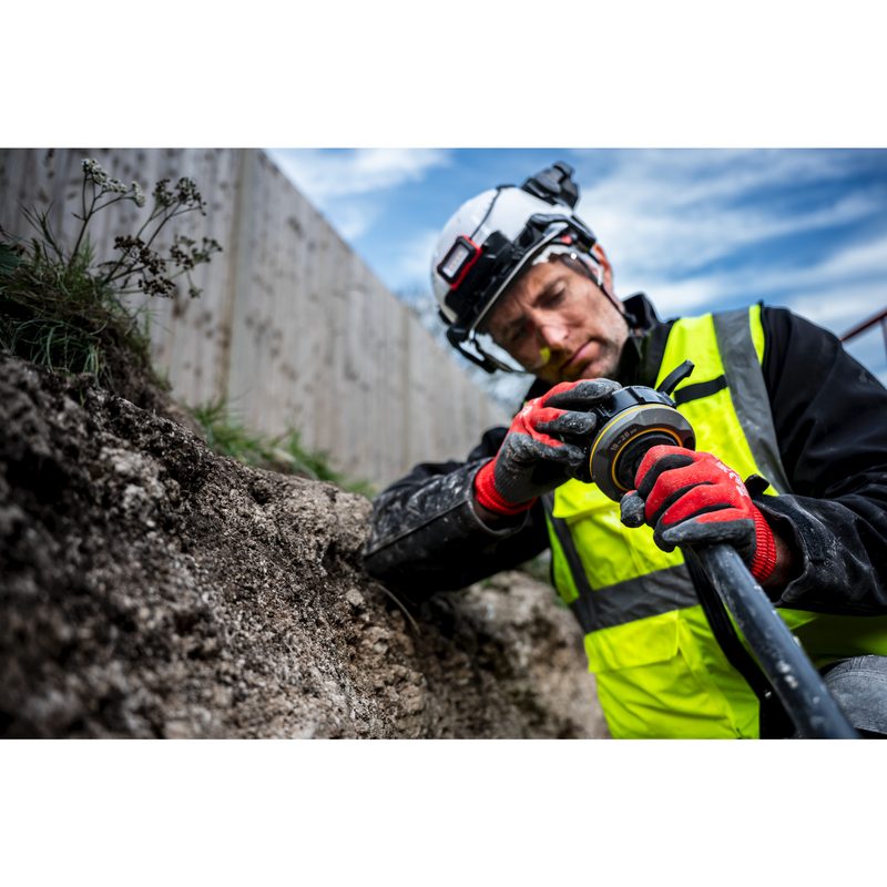 Milwaukee M18 FCST-302CA Odizolovač kabelů - 50–800 mm²
