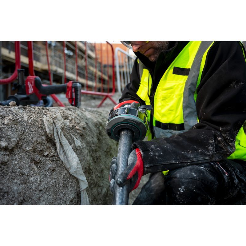 Milwaukee M18 FCST-302CA Odizolovač kabelů - 50–800 mm²