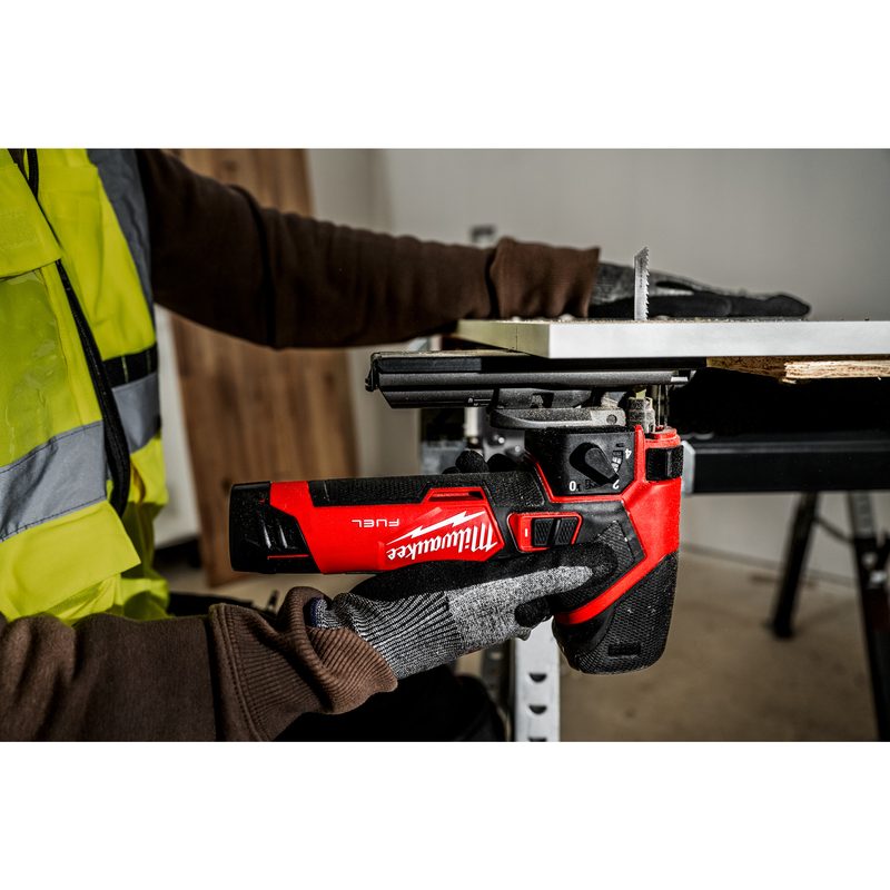 Milwaukee M12 FJS-0 Bezuhlíková přímočará pila – 3000 zd./min