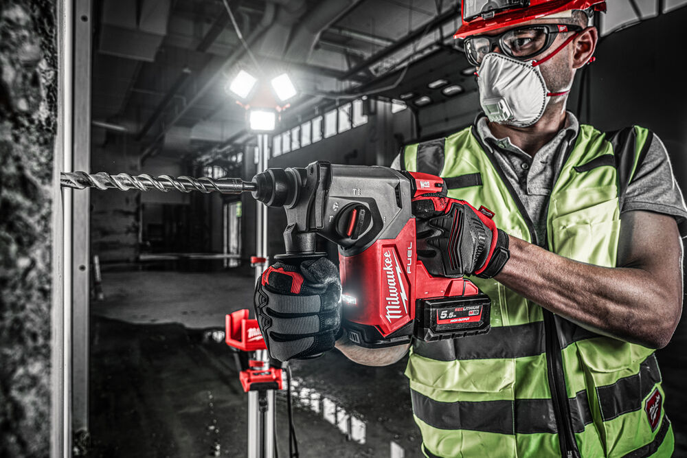Milwaukee M18 FH-0 SDS plus 26 mm vrtací a sekací kladivo