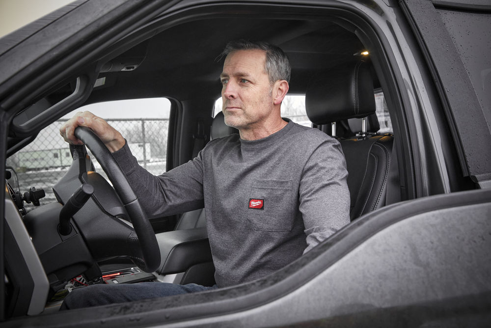 Milwaukee WTLSG WORKSKIN™ pracovní triko s dlouhým rukávem - L