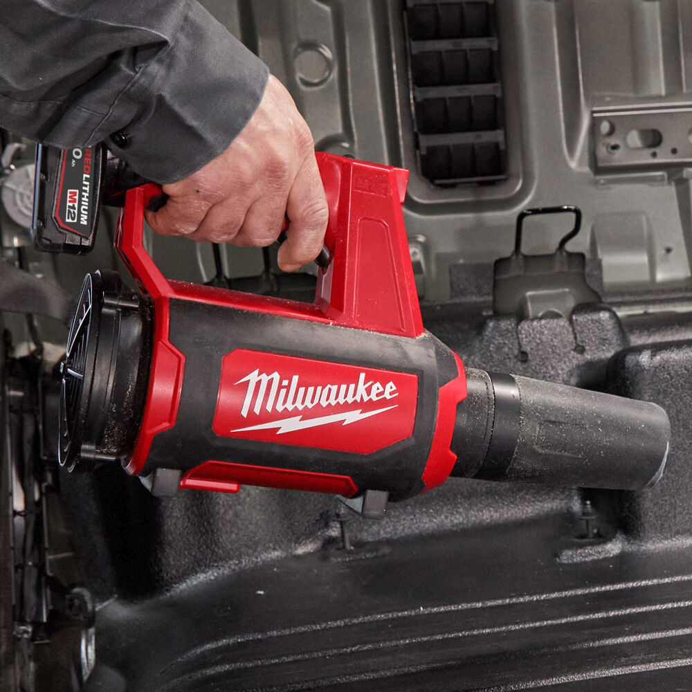 Milwaukee M12 BBL-0 Aku fukar