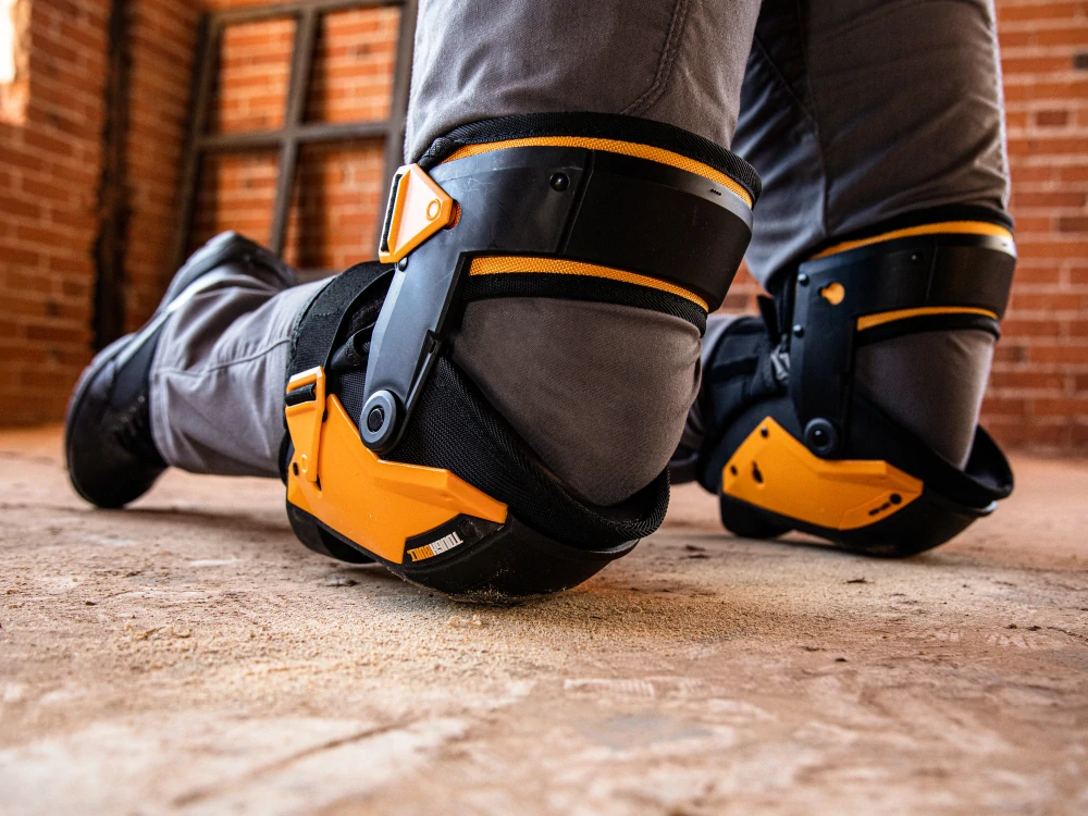 ToughBuilt Pracovní chrániče kolen GelFit se stabilizací a podporou stehna - Fanatic