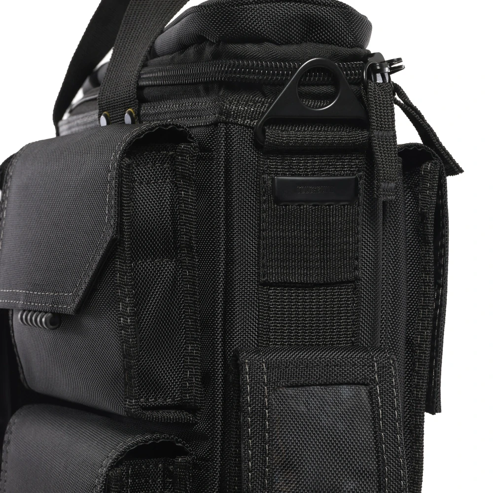 ToughBuilt Střední taška na notebook s popruhem