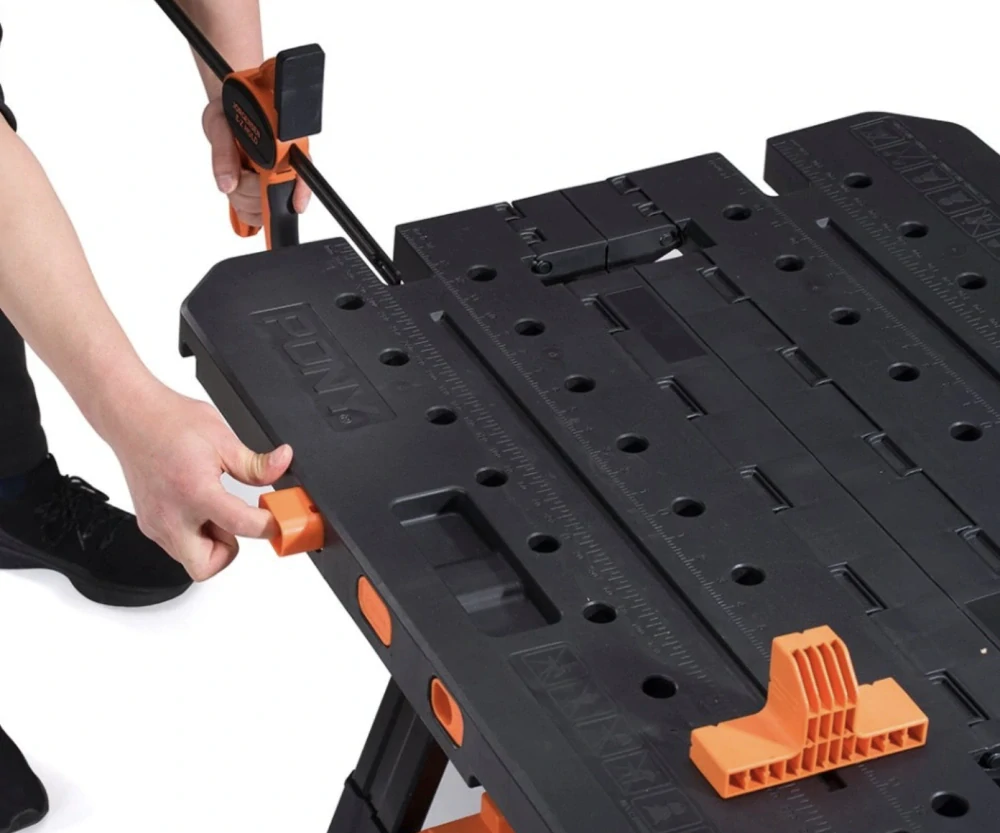 Plastová zarážka PONY JORGENSEN Bench Dog pro skládací pracovní stůl -sada 4 ks