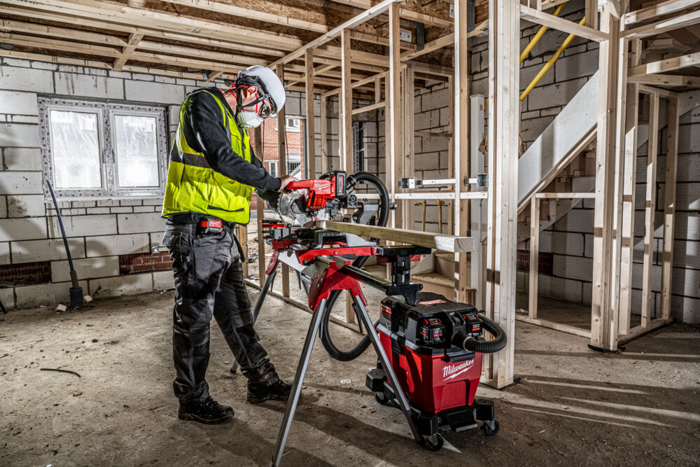 Milwaukee M18 F2VC23L-0 Aku vysavač třídy L - 23 litrů