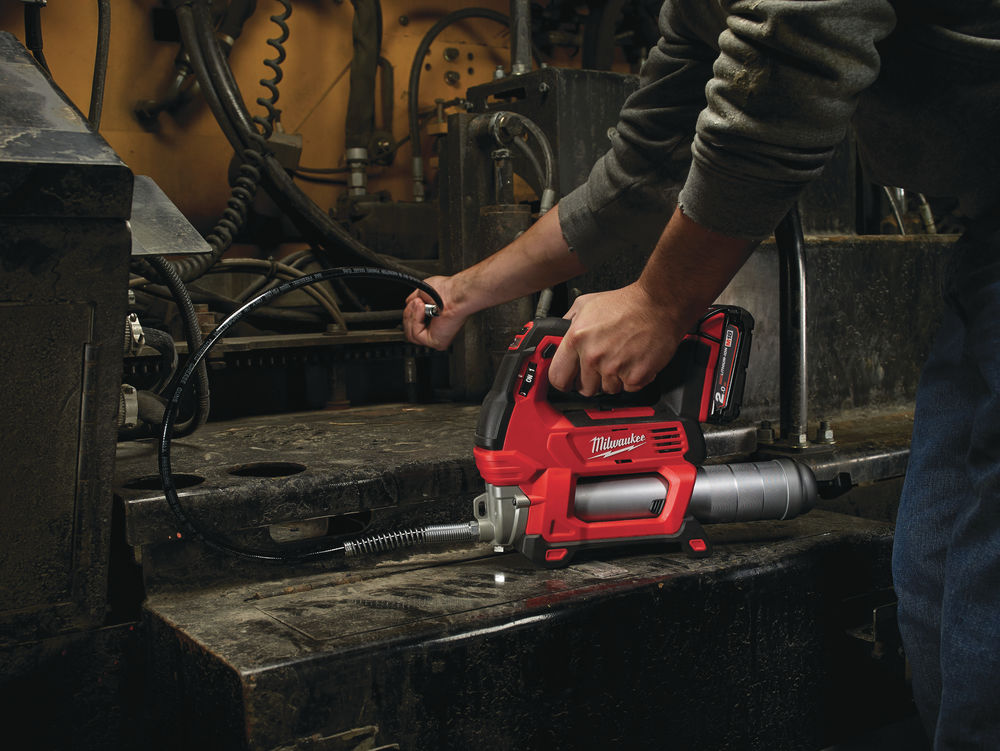 Milwaukee M18 GG-201C Mazací pistole