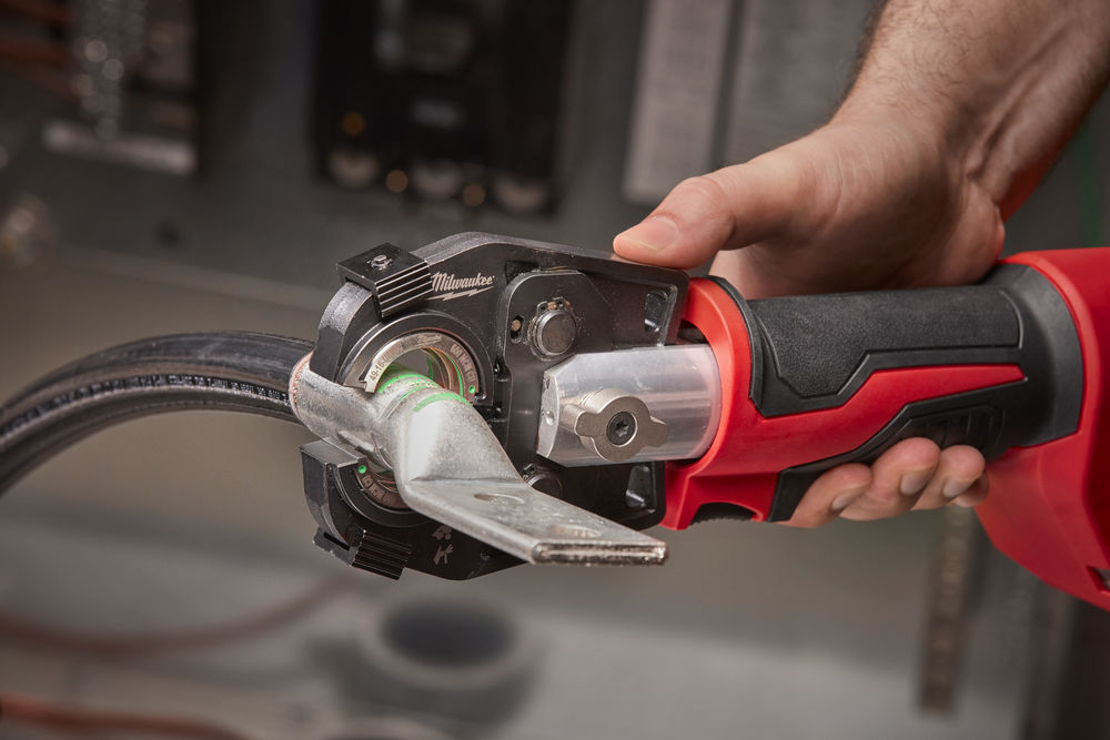 Milwaukee M18 HCCT-201C Hydraulické krimpovací kleště na kabely 53 kN