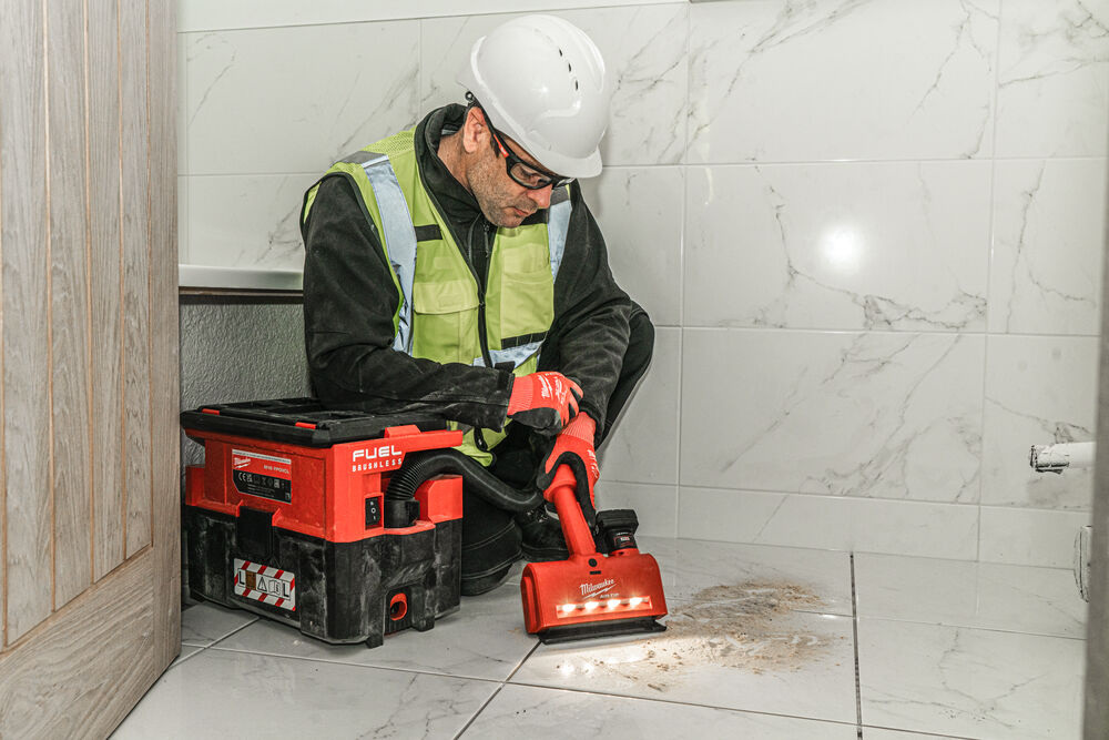 Milwaukee M12 AUN-0 AIR-TIP Podlahová aktivní trubice