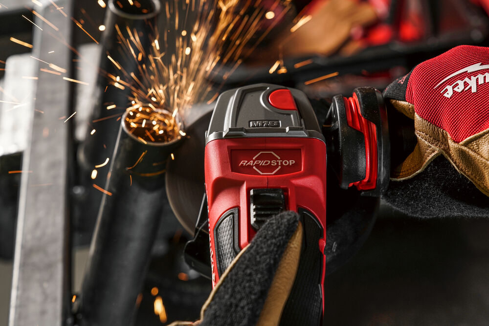 Milwaukee M18 FSAG125XB-502X 125 mm Úhlová bruska s posuvným spínačem,Rapid STOP
